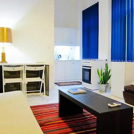 Concierge Downtown Апарт-отель 4*